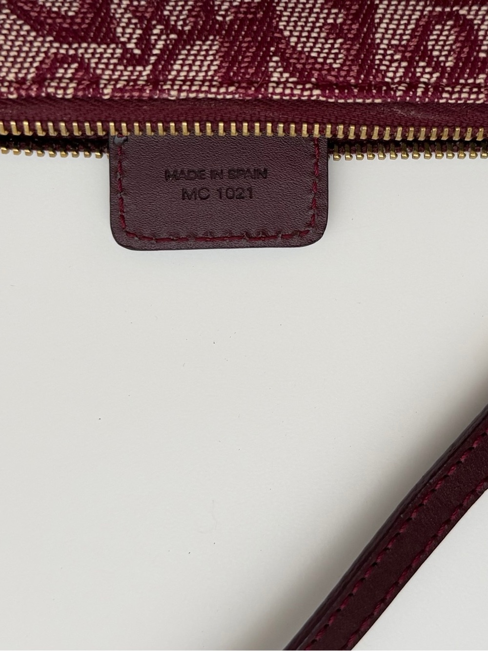 Dior Burgundy Diorissimo Trotter Mini Saddle Shoulder Bag - Picture 7 of 7